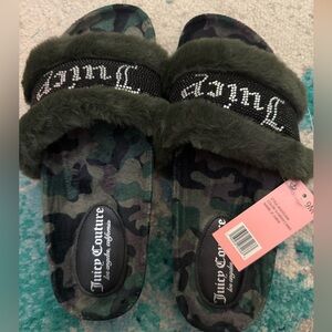 NWT Juicy Couture JC SIREN Green Camo Luxe Faux Fur Bling Slide Sandals